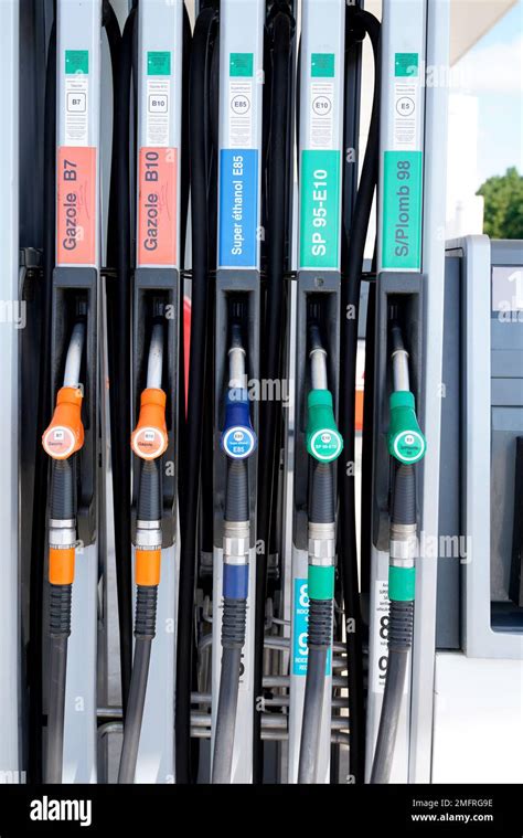 french for gasoline